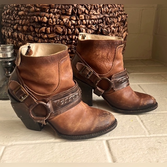 FREEBIRD BOOTIES - Picture 4 of 8